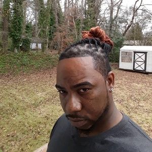 Meet your Posher, Leon